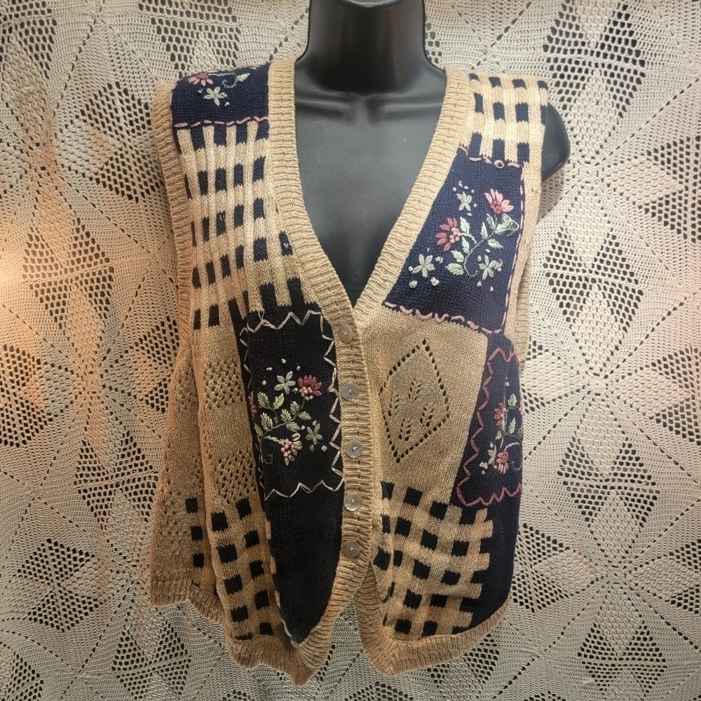 Jantzen classics large embroidered by hand tan and navy blue button up vest